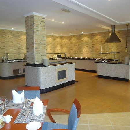 Dhafra Beach Hotel Jebel Dhanna Bagian luar foto