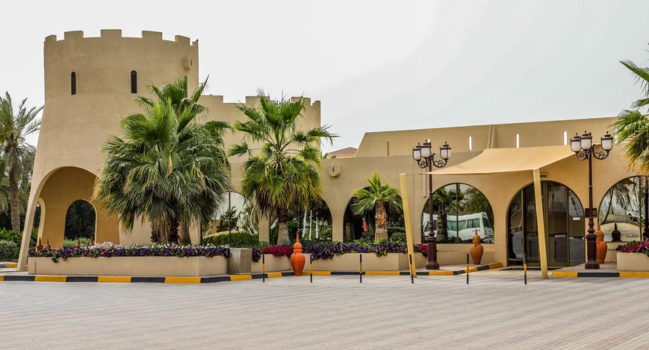 Dhafra Beach Hotel Jebel Dhanna Bagian luar foto