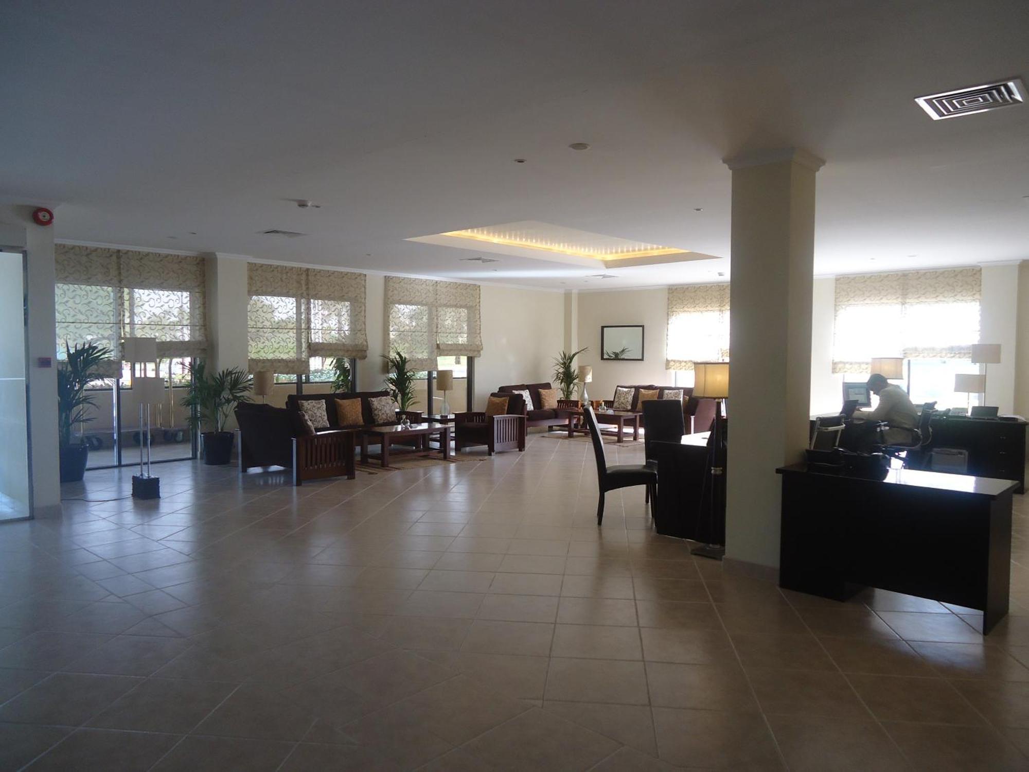 Dhafra Beach Hotel Jebel Dhanna Bagian luar foto