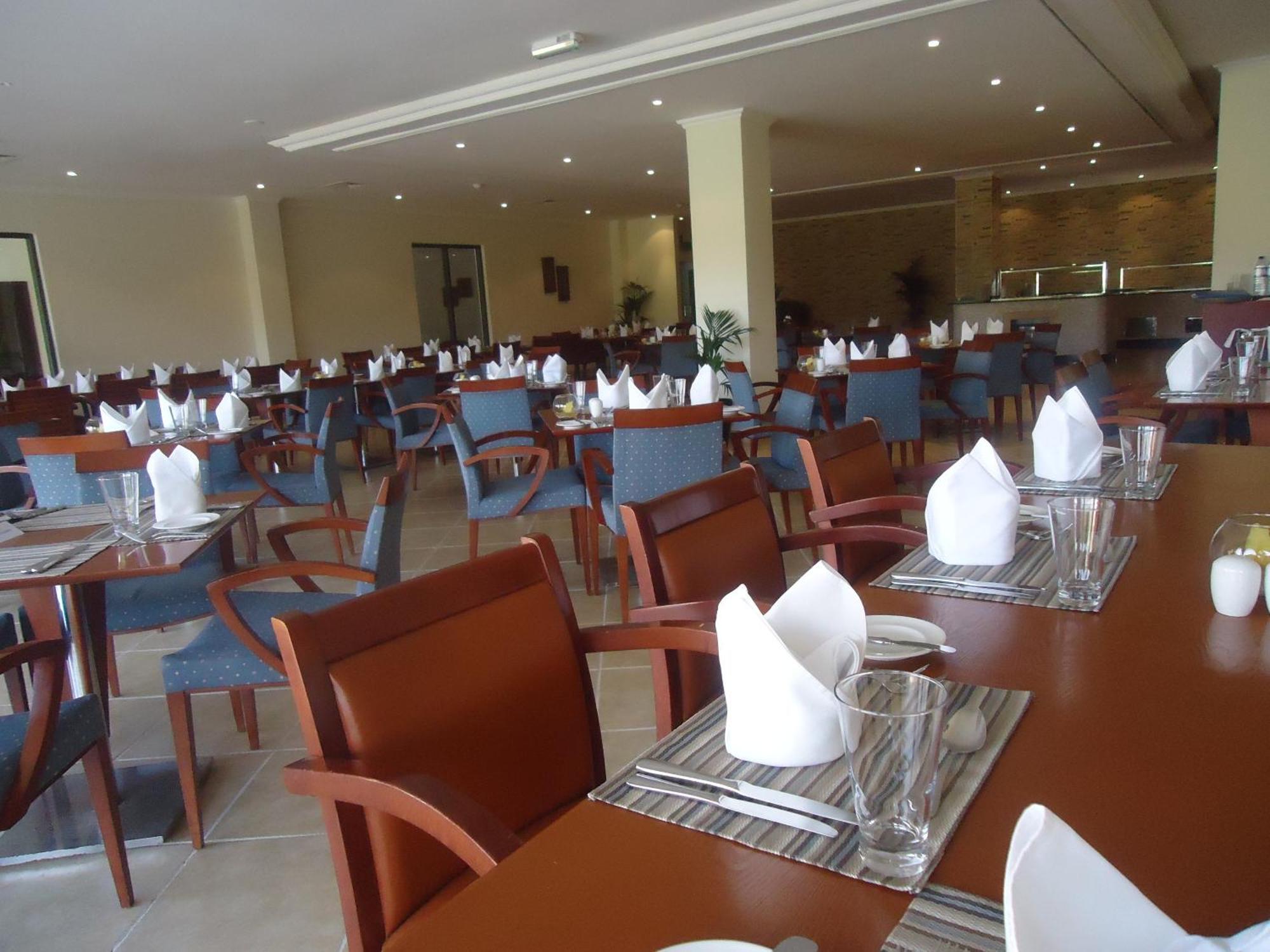 Dhafra Beach Hotel Jebel Dhanna Bagian luar foto
